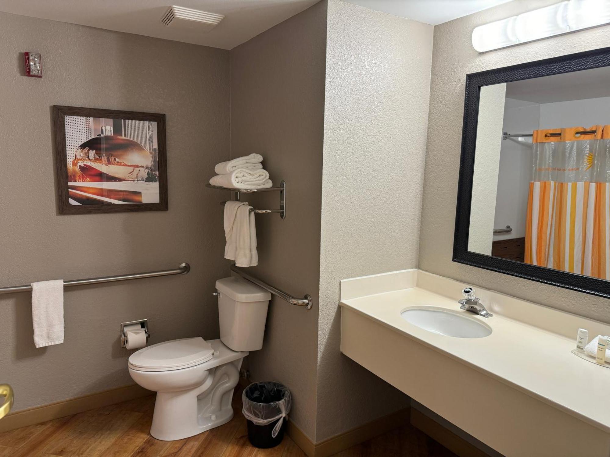 La Quinta By Wyndham Bannockburn-deerfield Bannockburn